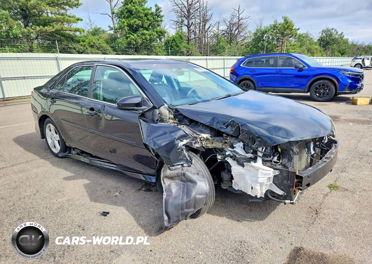 2014 Toyota Camry Se VIN:4T1BF1FK8EU383090 - 4