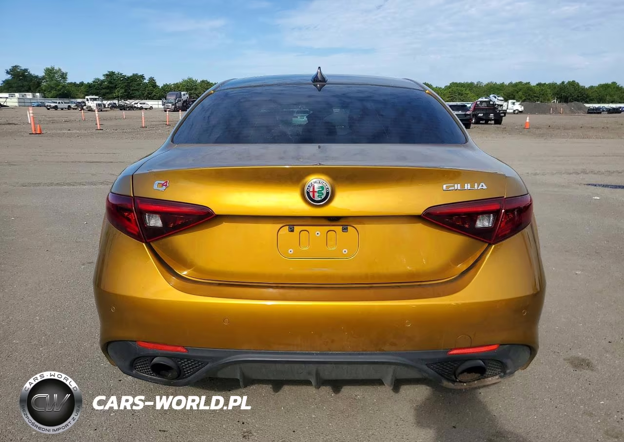 2023 Alfa Romeo Giulia Ti VIN:ZARFANBN5P7669465 - 6
