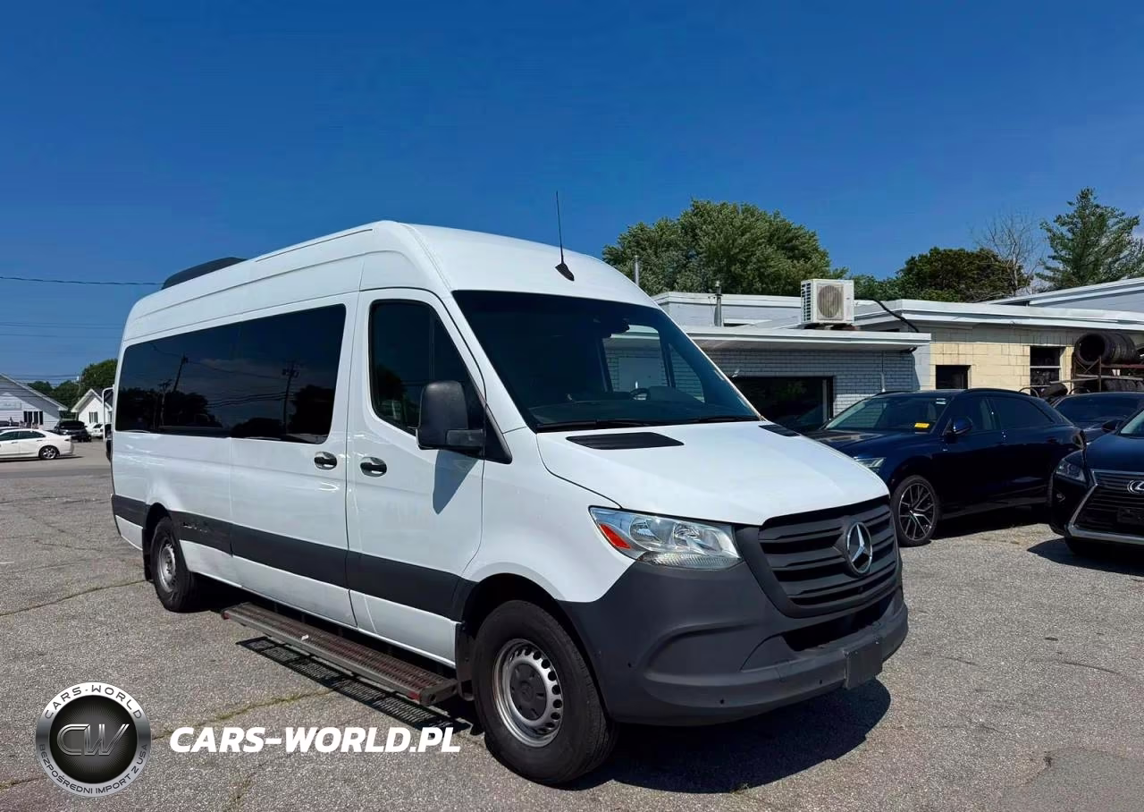 2024 Mercedes-Benz Sprinter 2500 – zdjęcie 1 z 10