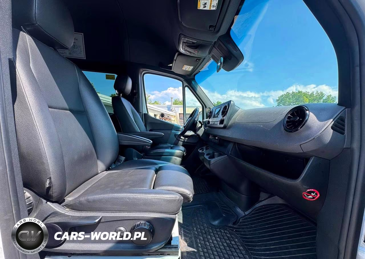 2024 Mercedes-Benz Sprinter 2500 VIN:W1Z4NGHY0RT164471 - 5