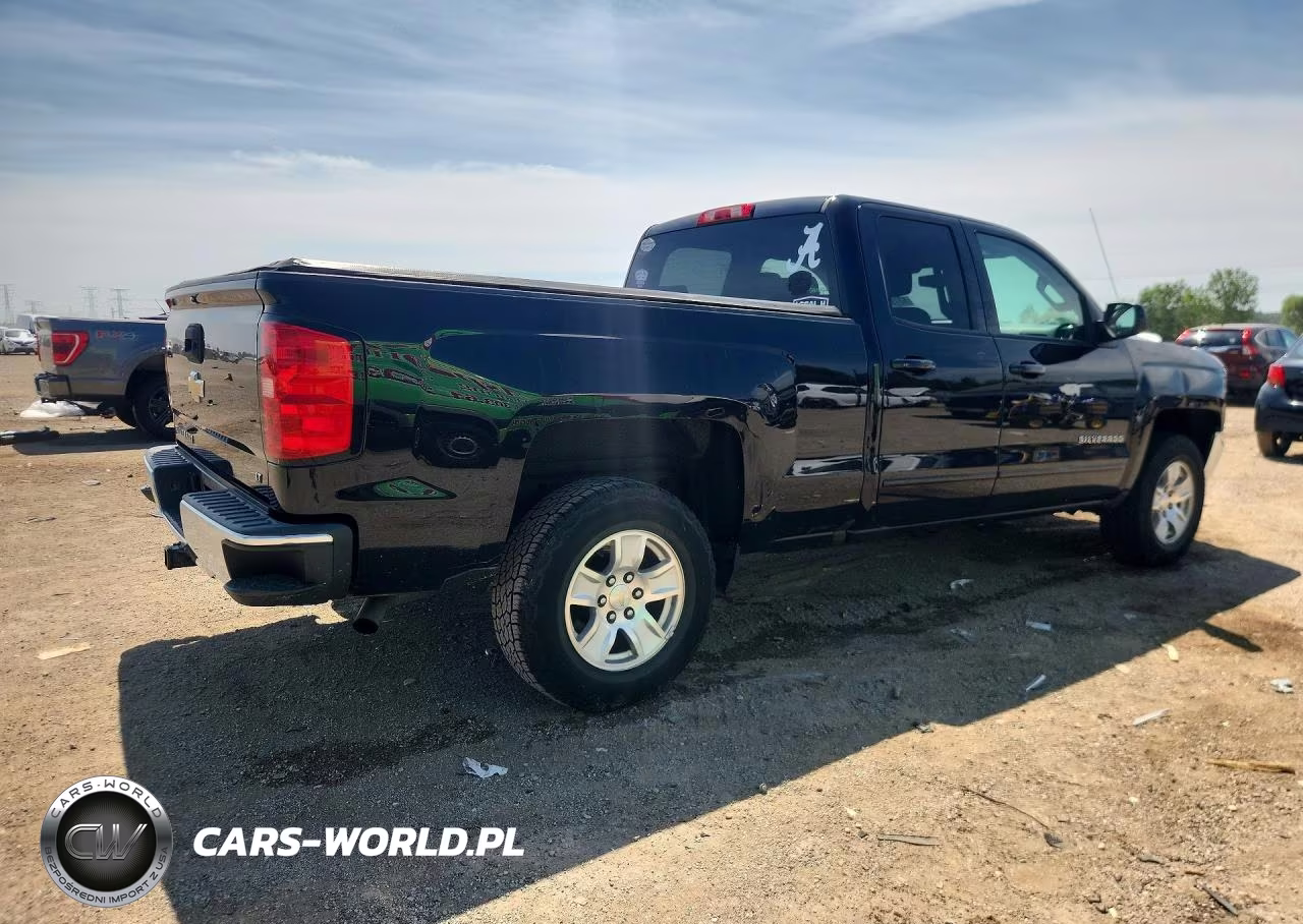 2018 Chevrolet Silverado C1500 Lt VIN:1GCRCREH4JZ171364 - 3