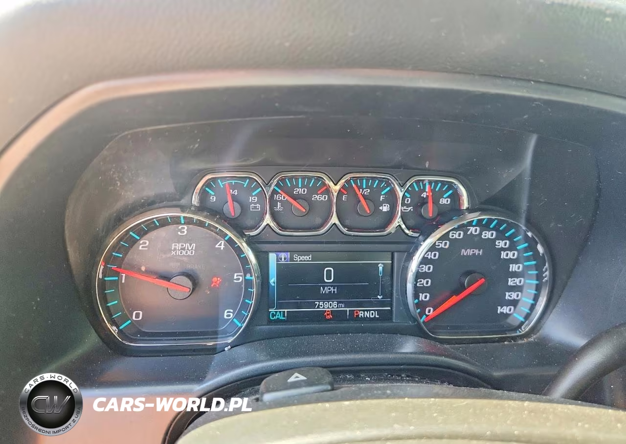2018 Chevrolet Silverado C1500 Lt VIN:1GCRCREH4JZ171364 - 9