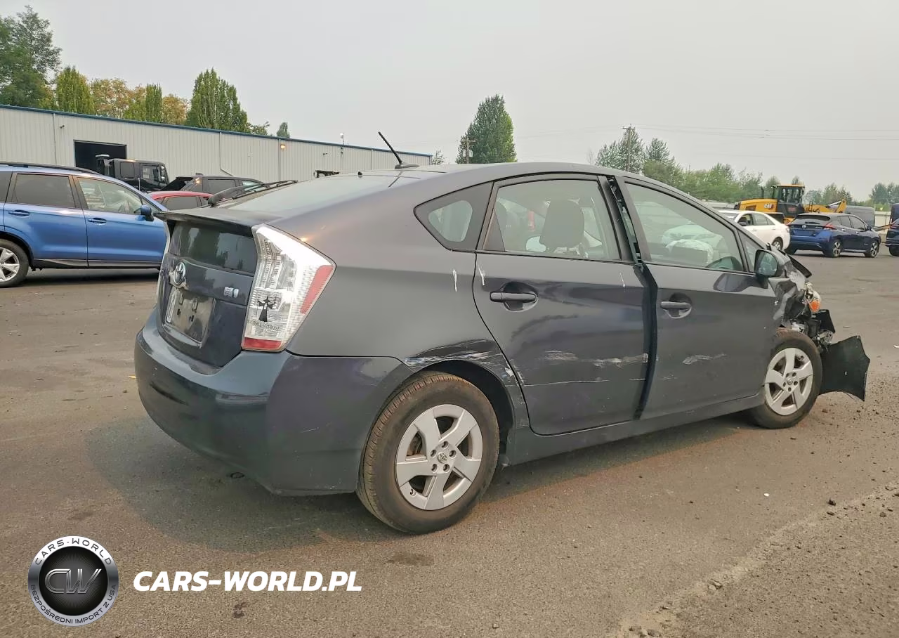 2011 Toyota Prius Three VIN:JTDKN3DU8B0298406 - 3