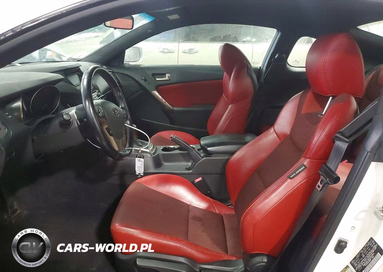 2013 Hyundai Genesis Coupe 3.8 R-Spec VIN:KMHHU6KJ8DU084868 - 7