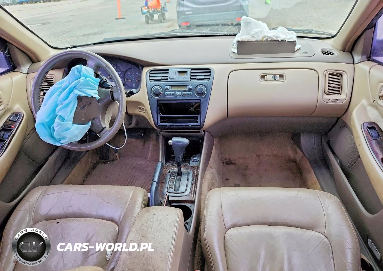 2001 Honda Accord Ex VIN:1HGCG16531A008818 - 8