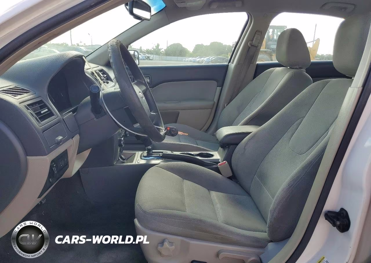 2010 Ford Fusion Se VIN:3FAHP0HA0AR250518 - 7
