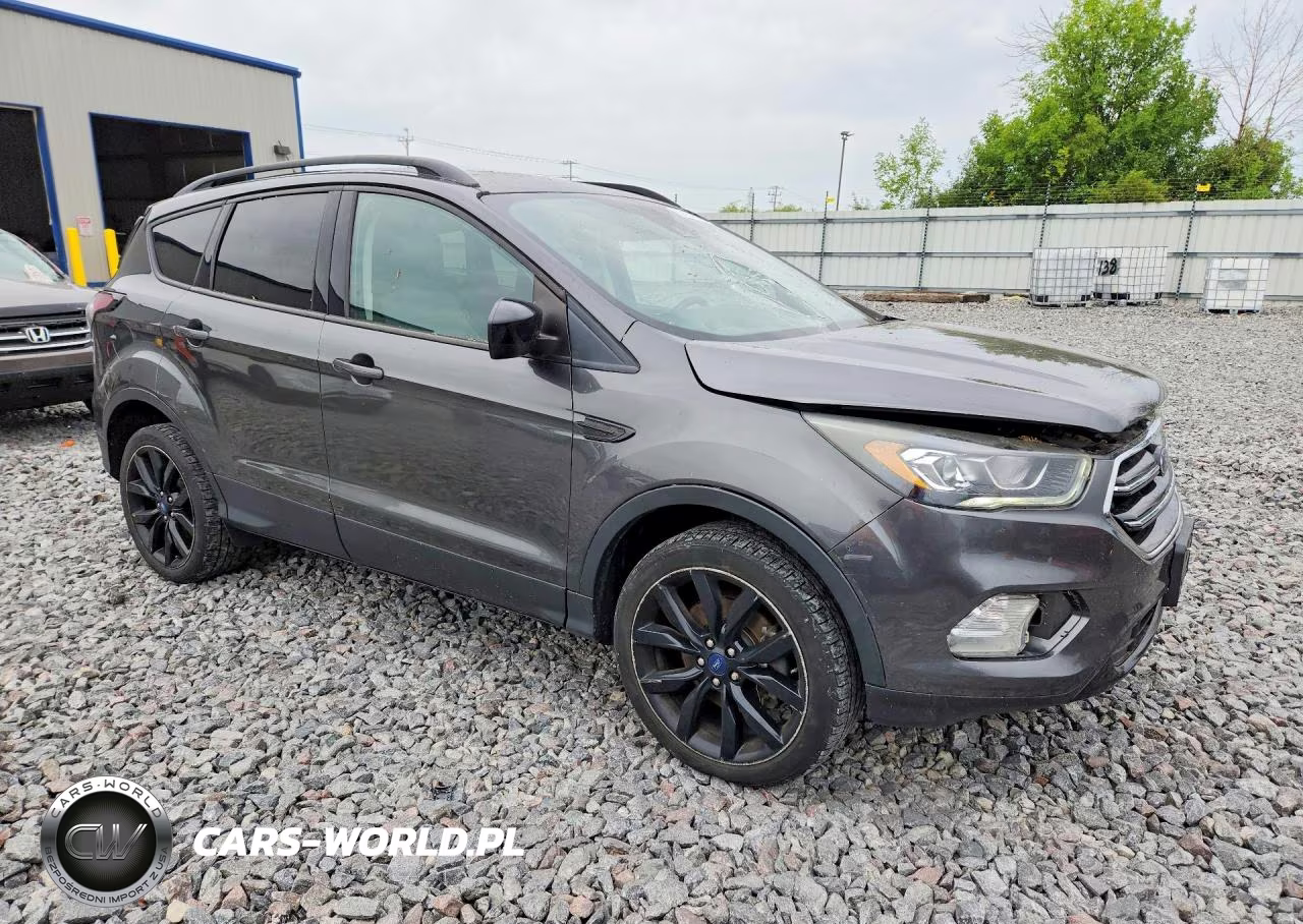 2018 Ford Escape Se VIN:1FMCU9GD8JUC37999 - 4