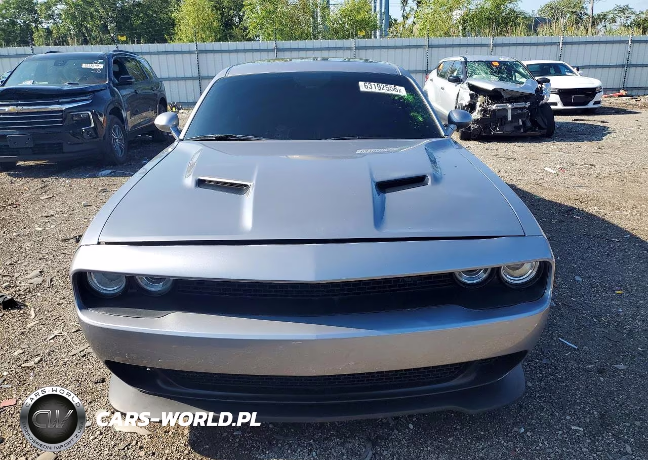 2015 Dodge Challenger Sxt Plus VIN:2C3CDZBG7FH774237 - 5