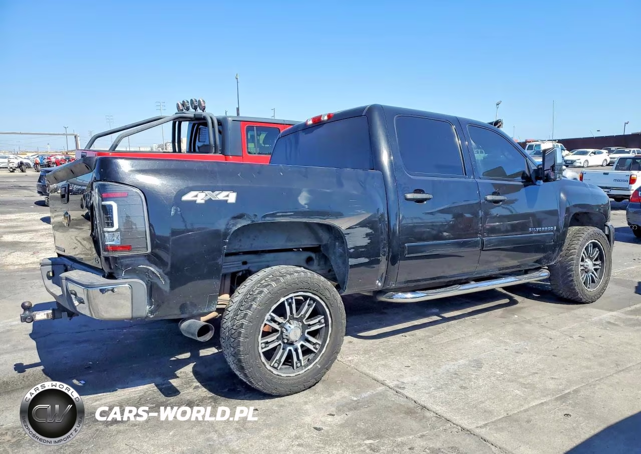 2008 Chevrolet Silverado K1500 VIN:2GCEK13C781207156 - 3