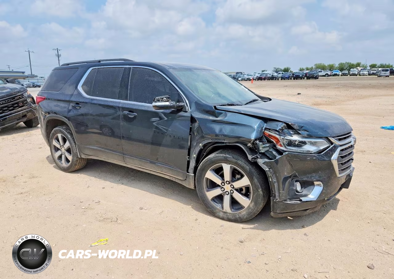 2019 Chevrolet Traverse Lt VIN:1GNEVHKWXKJ204073 - 4