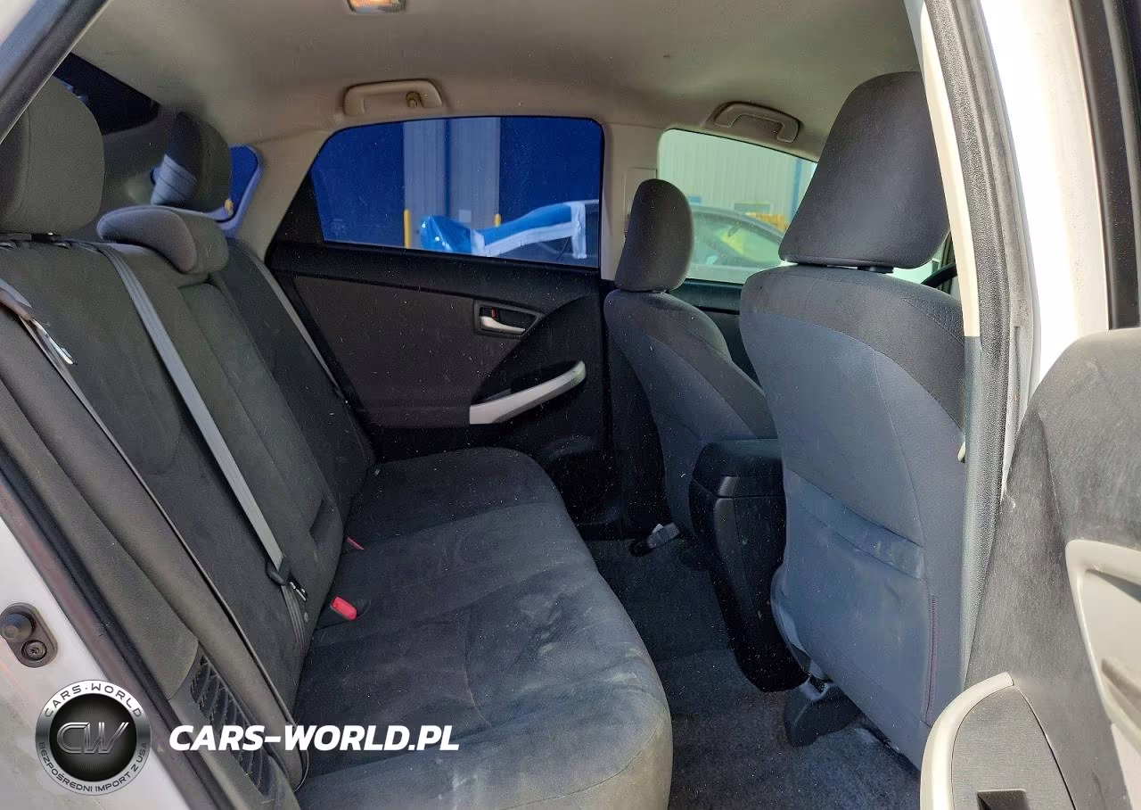 2012 Toyota Prius Two VIN:JTDKN3DU4C5492595 - 10
