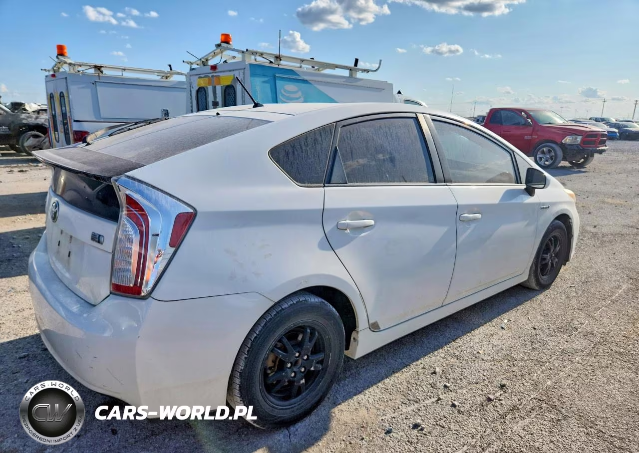 2012 Toyota Prius Two VIN:JTDKN3DU4C5492595 - 3