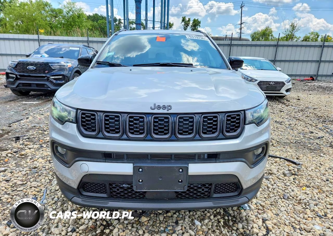 2026 Jeep Compass Latitude VIN:3C4NJDBN1TT161242 - 5