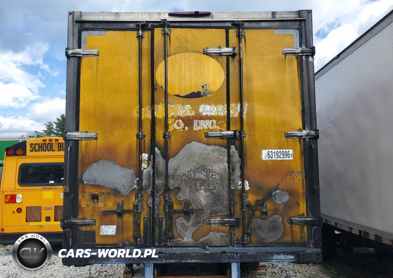 2024 Freightliner Refrigerated Box Truck VIN:3ALACWFE2RDVG0561 - 10