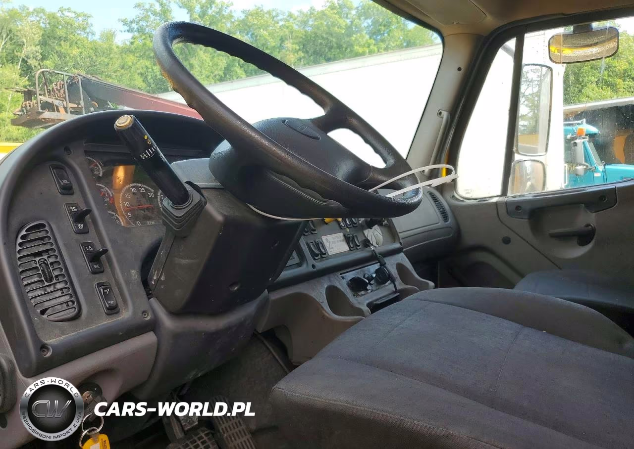 2024 Freightliner Refrigerated Box Truck VIN:3ALACWFE2RDVG0561 - 8