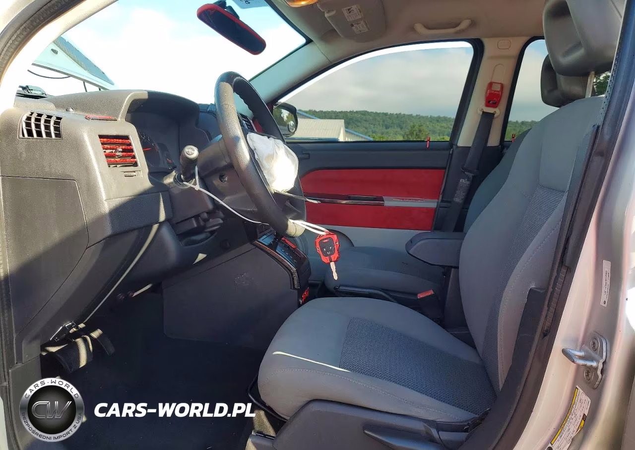 2007 Jeep Compass VIN:1J8FT47W87D112463 - 7