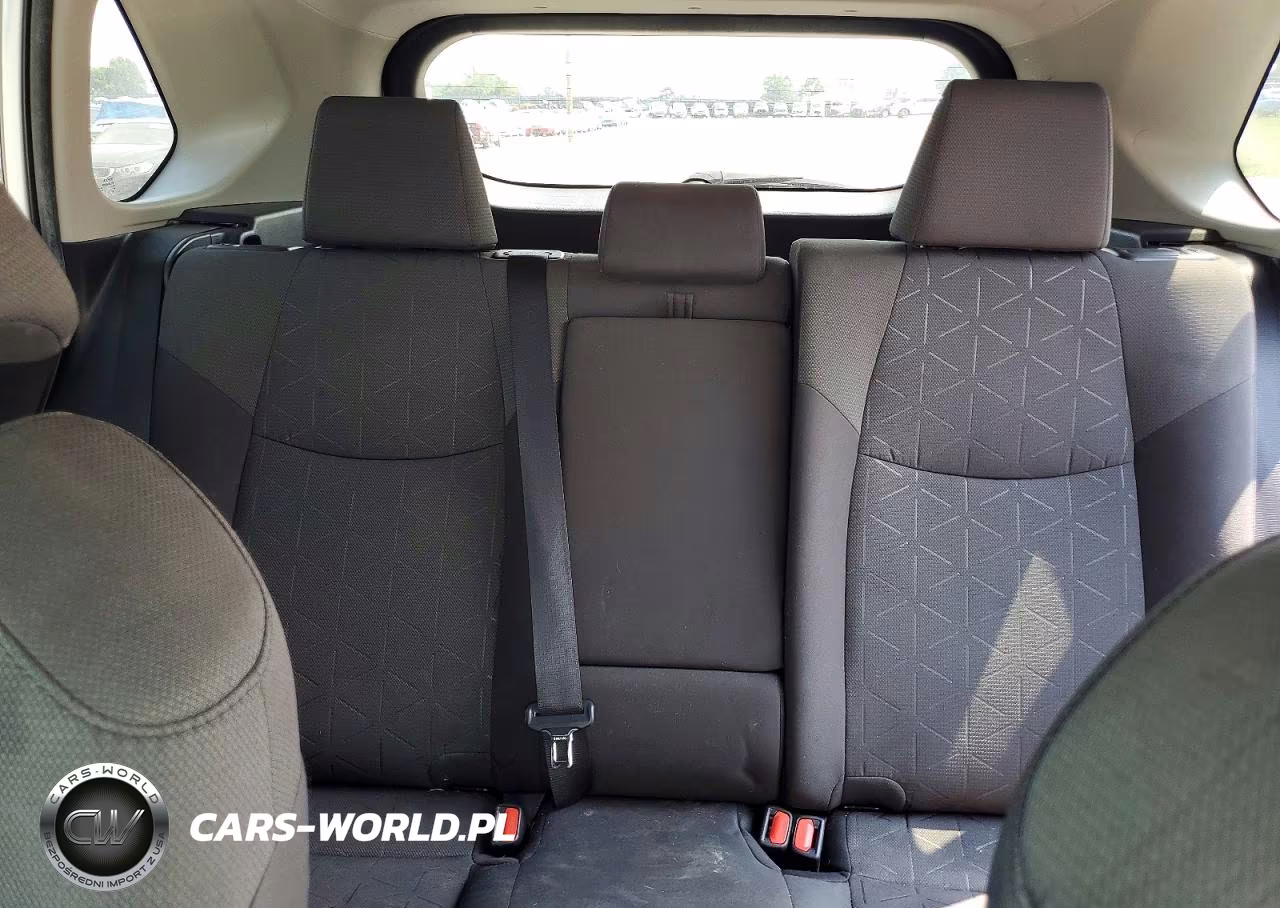 2021 Toyota Rav4 Xle VIN:2T3W1RFV1MC125543 - 10