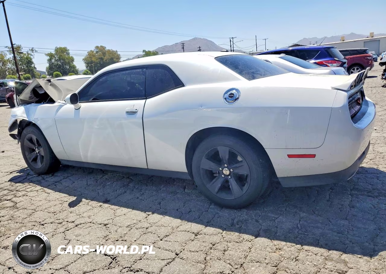 2019 Dodge Challenger Sxt VIN:2C3CDZAG2KH687700 - 2