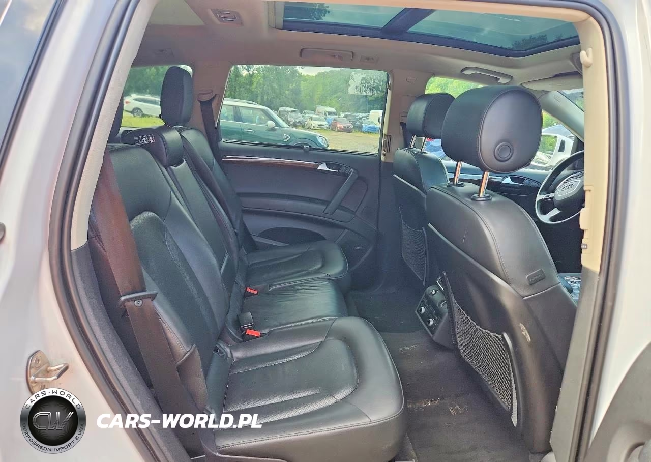 2015 Audi Q7 Prestige VIN:WA1DGAFE6FD023266 - 11