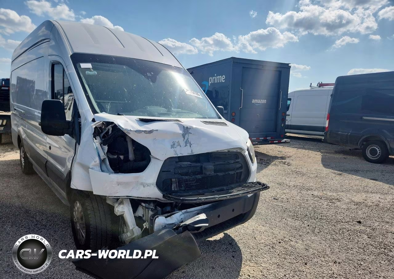 2018 Ford Transit-250 VIN:1FTYR3XM6JKA74127 - 4