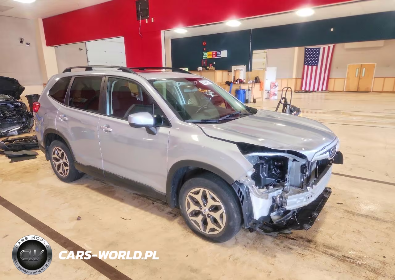 2020 Subaru Forester Premium VIN:JF2SKAJC1LH601863 - 4