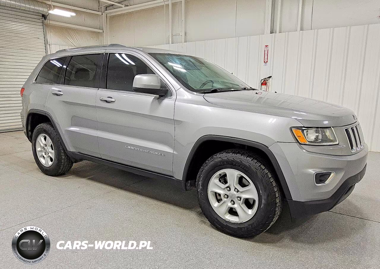2015 Jeep Grand Cherokee Laredo VIN:1C4RJFAG9FC913186 - 4