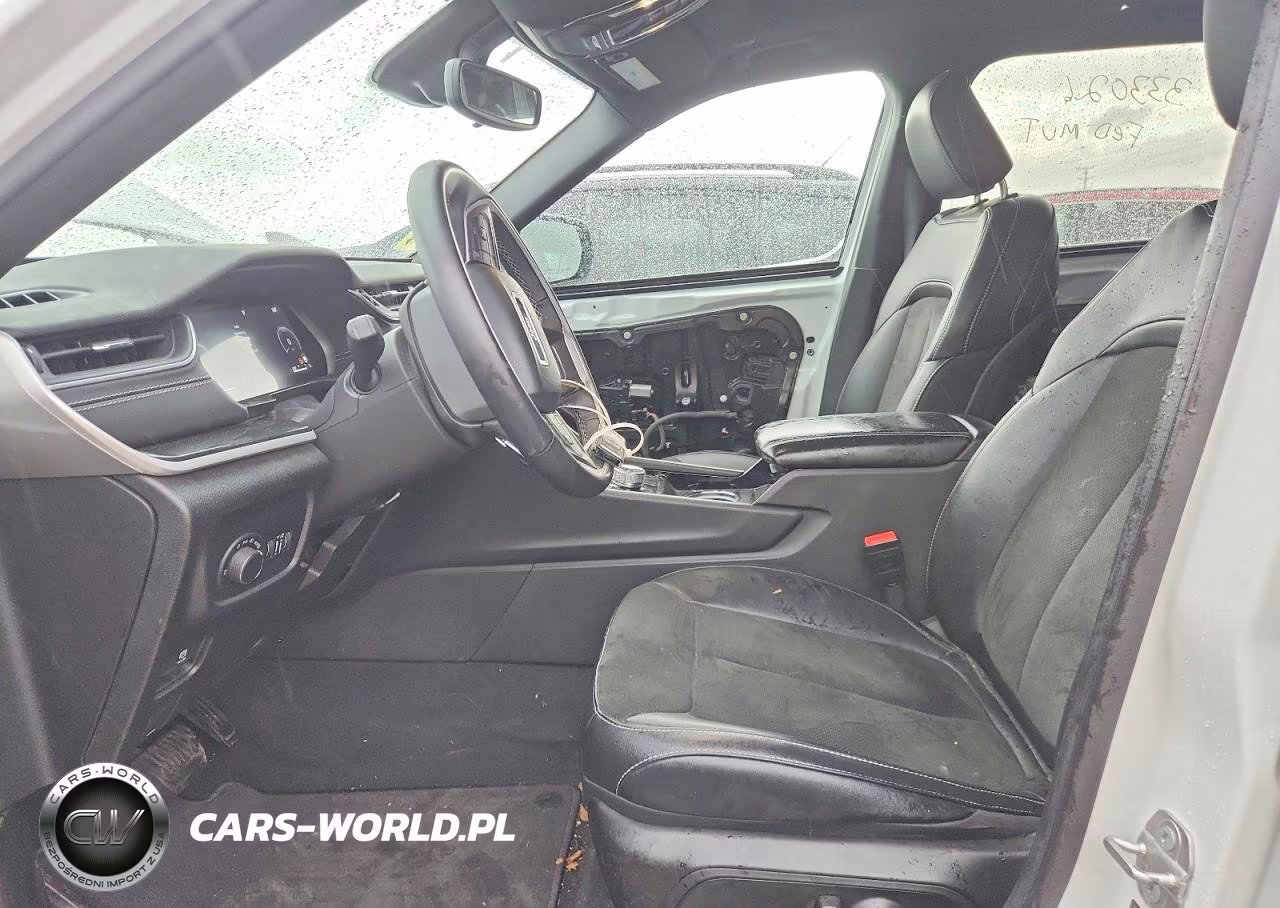 2023 Jeep Grand Cherokee L Laredo VIN:1C4RJKAGXP8750013 - 7