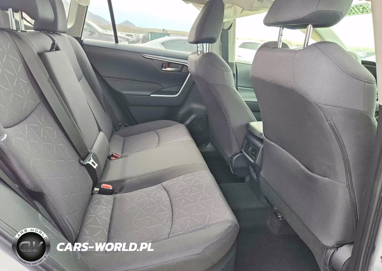 2023 Toyota Rav4 Hybrid Xle VIN:JTMRWRFV6PD187051 - 10