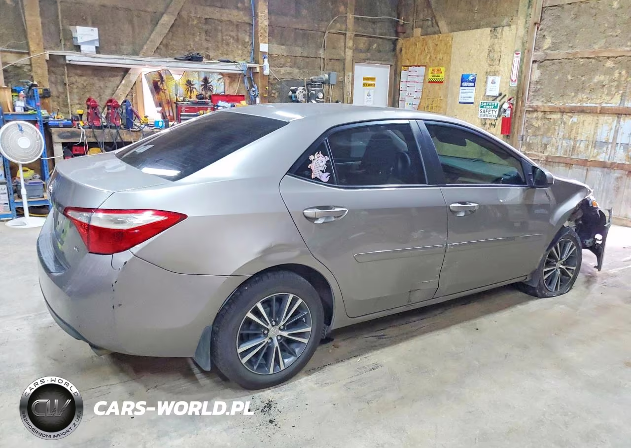 2016 Toyota Corolla Le Plus VIN:2T1BURHE7GC494391 - 3