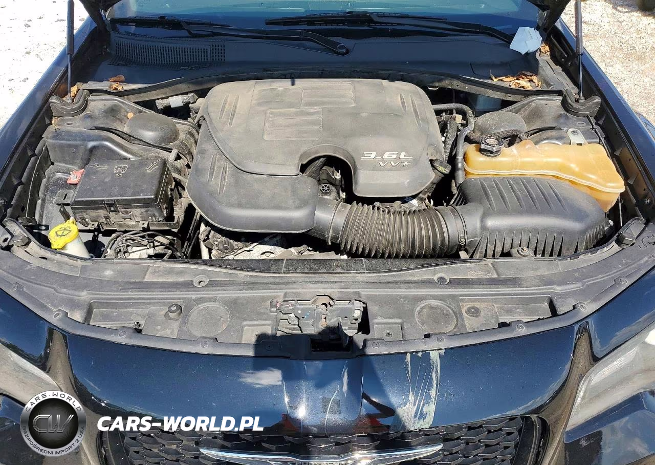 2017 Chrysler 300 S VIN:2C3CCAGG0HH512706 - 11