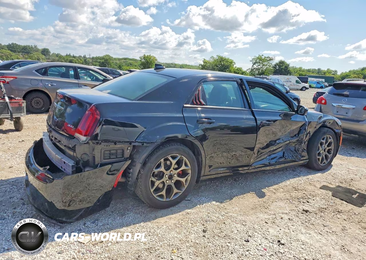 2017 Chrysler 300 S VIN:2C3CCAGG0HH512706 - 3