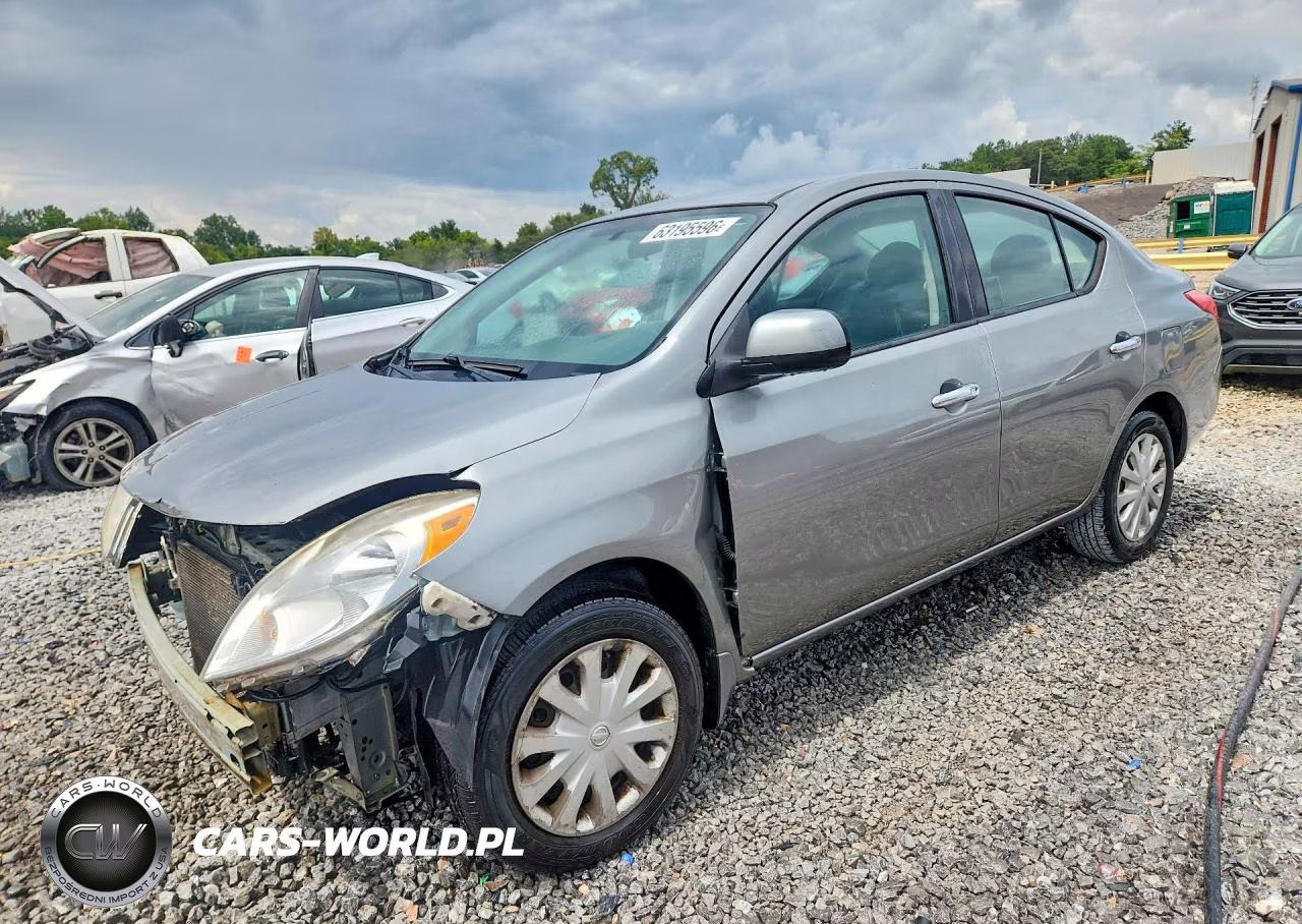 2012 Nissan Versa 1.6 S