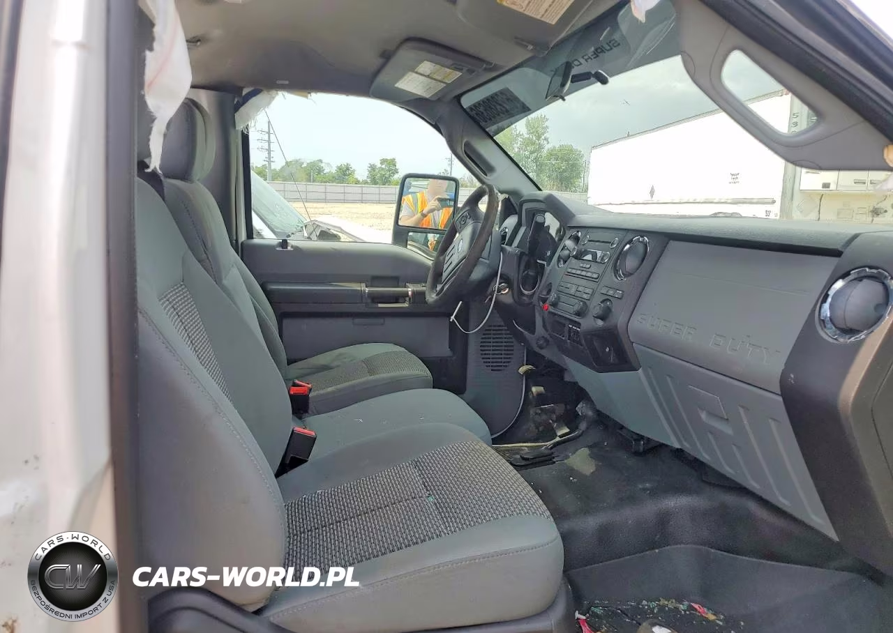 2013 Ford F350 Super Duty VIN:1FDRF3H60DEB78317 - 10