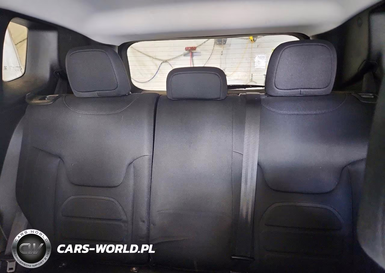 2019 Jeep Renegade Latitude VIN:ZACNJBBB8KPK53316 - 10