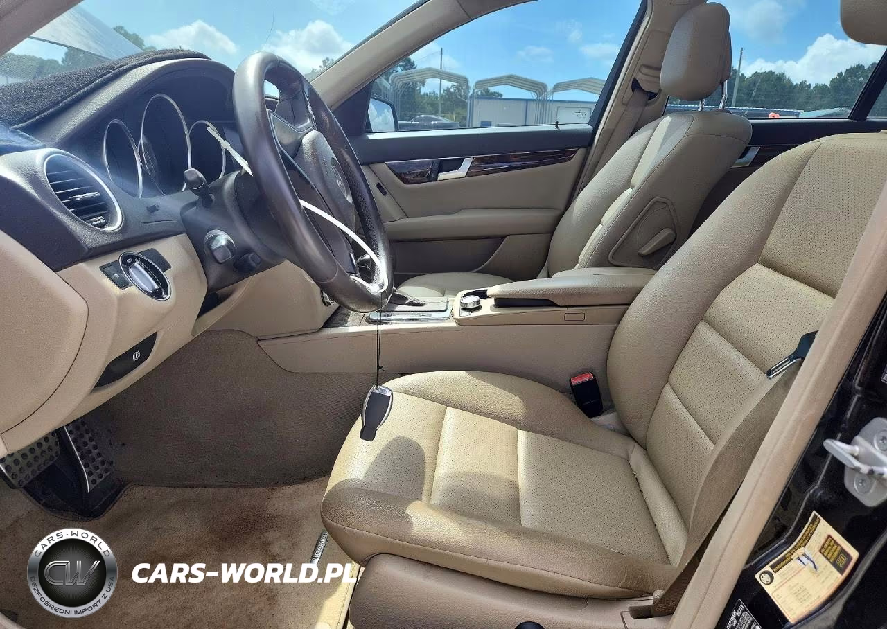 2012 Mercedes-Benz C 250 VIN:WDDGF4HB5CR194170 - 7
