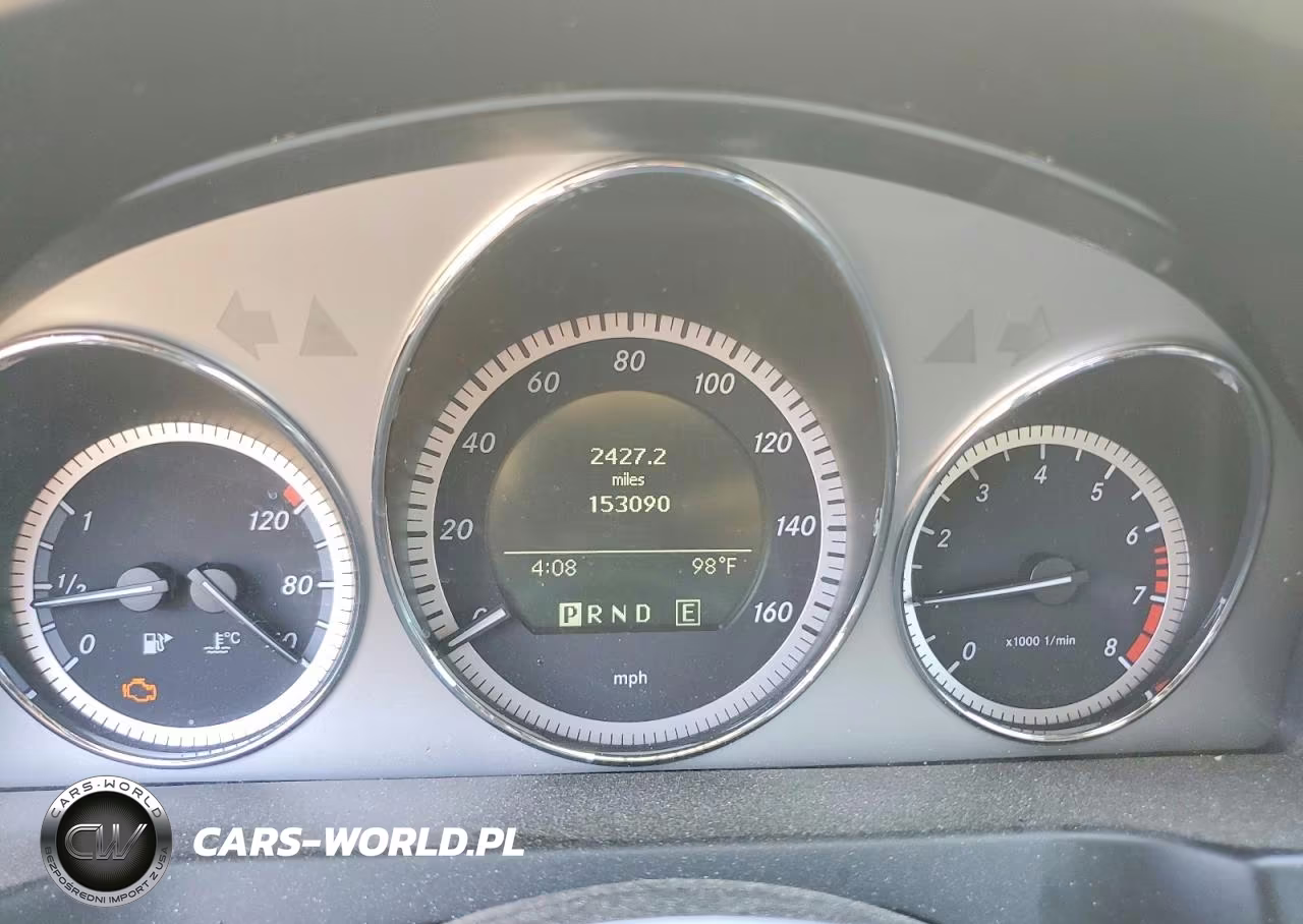 2011 Mercedes-Benz C 300 VIN:WDDGF5EB9BA524626 - 9