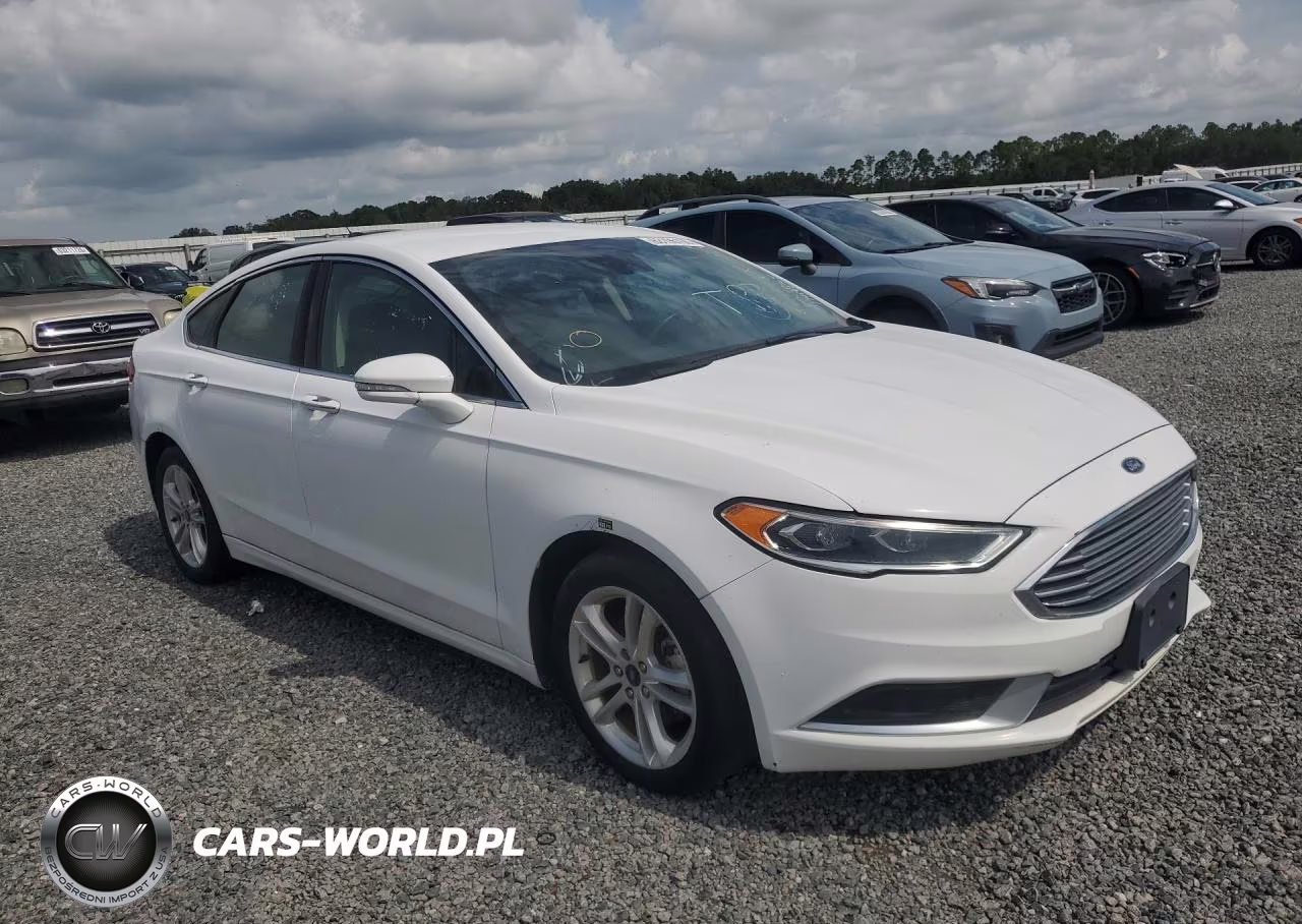 2018 Ford Fusion Se Hybrid VIN:3FA6P0LU5JR163495 - 4