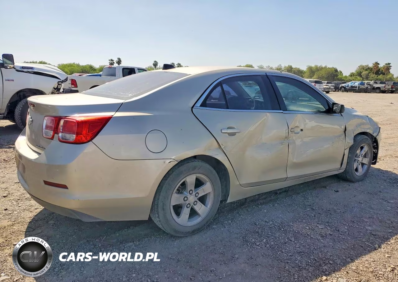 2014 Chevrolet Malibu Ls VIN:1G11B5SLXEF122803 - 3