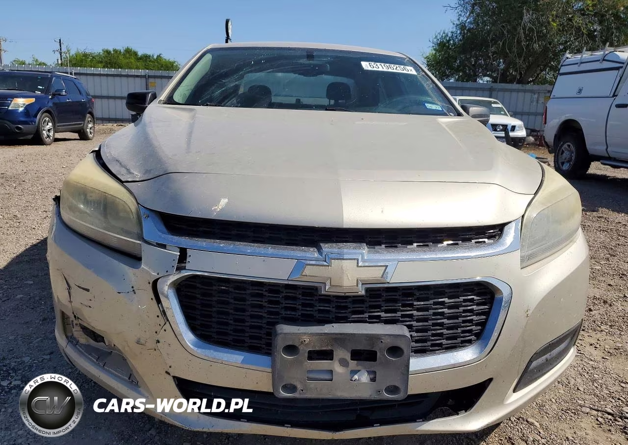 2014 Chevrolet Malibu Ls VIN:1G11B5SLXEF122803 - 5