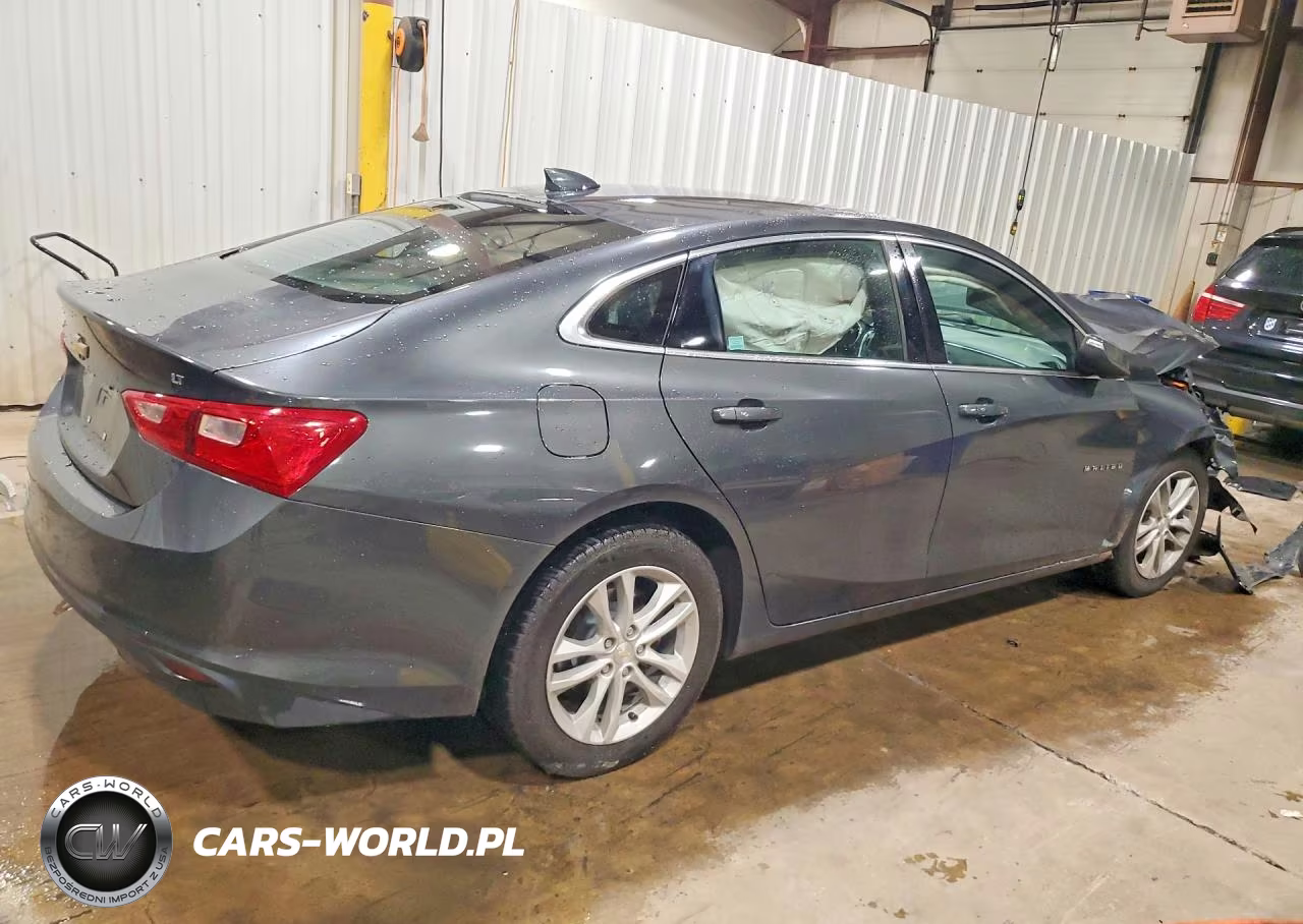 2017 Chevrolet Malibu Lt VIN:1G1ZE5ST8HF225135 - 3