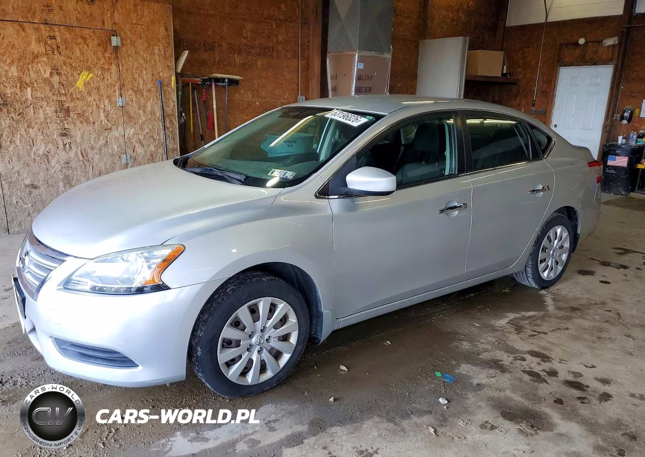 2015 Nissan Sentra S – zdjęcie 1 z 12