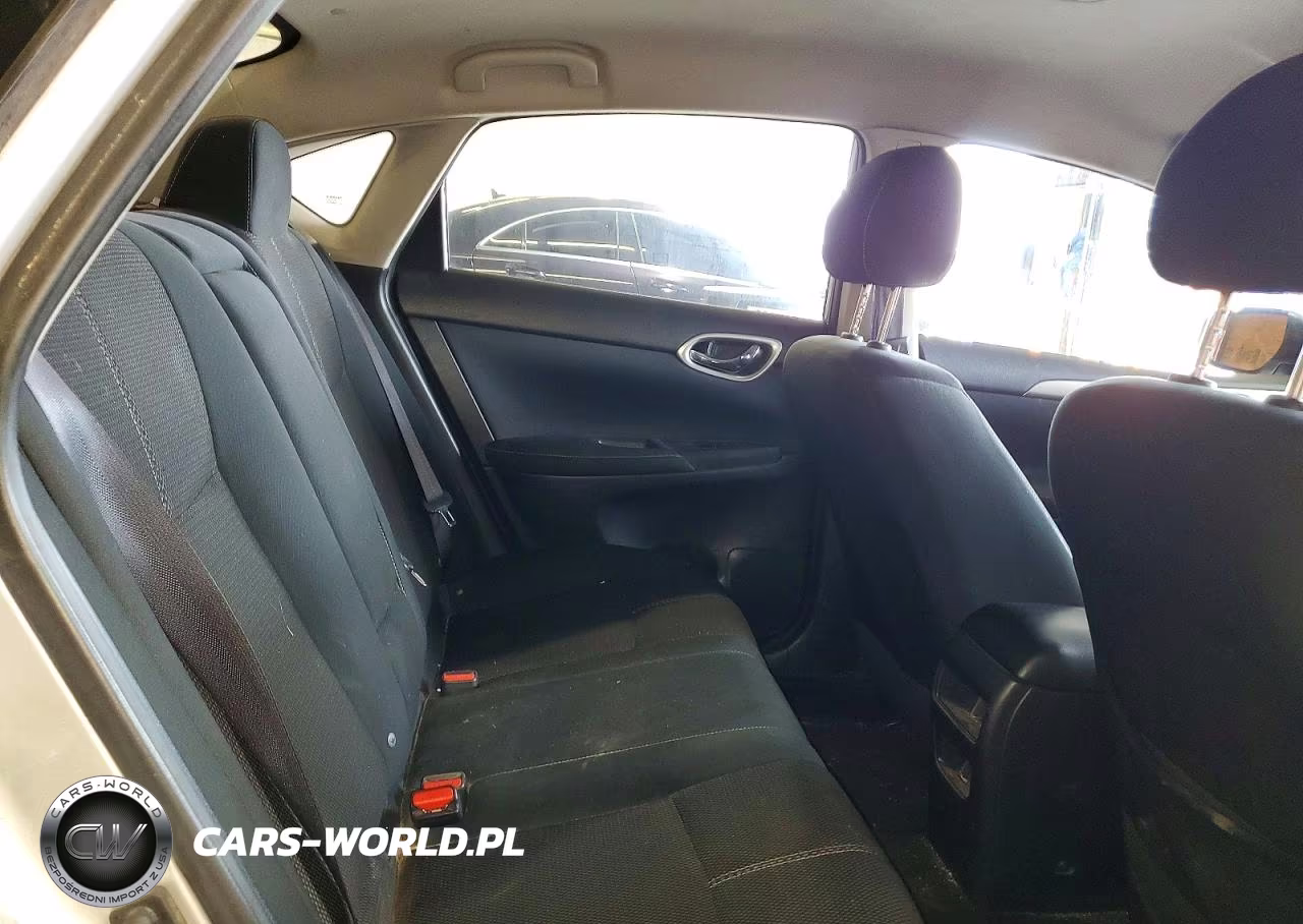 2015 Nissan Sentra S VIN:3N1AB7AP9FY235100 - 10
