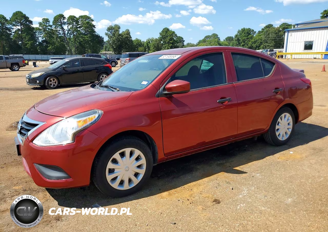 2016 Nissan Versa 1.6 S Plus