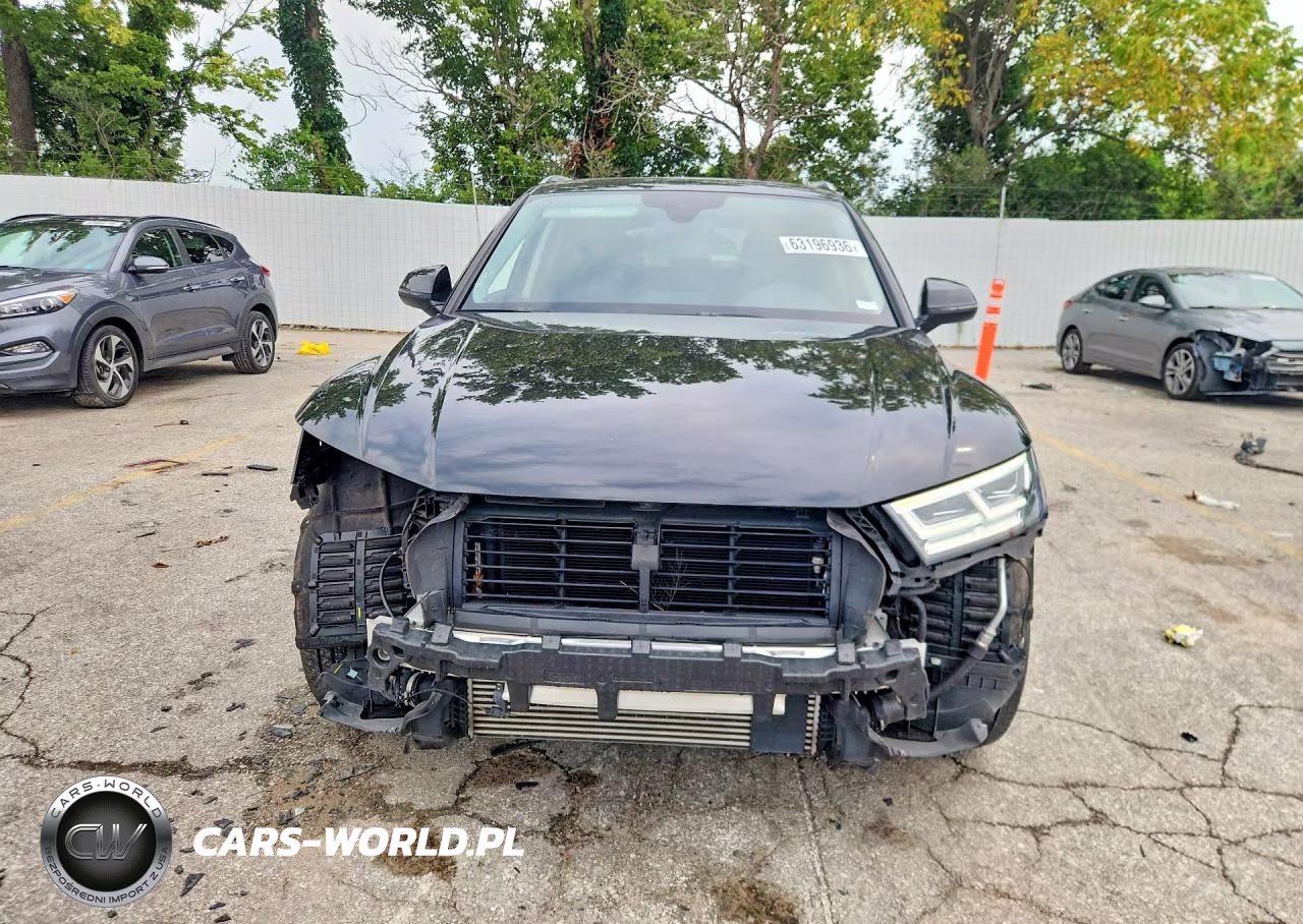 2018 Audi Q5 Premium Plus VIN:WA1BNAFY0J2226410 - 5