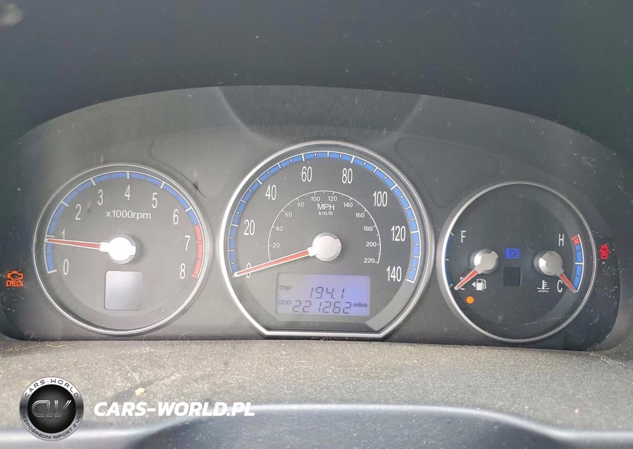 2008 Hyundai Santa Fe Gls VIN:5NMSG13DX8H180592 - 9