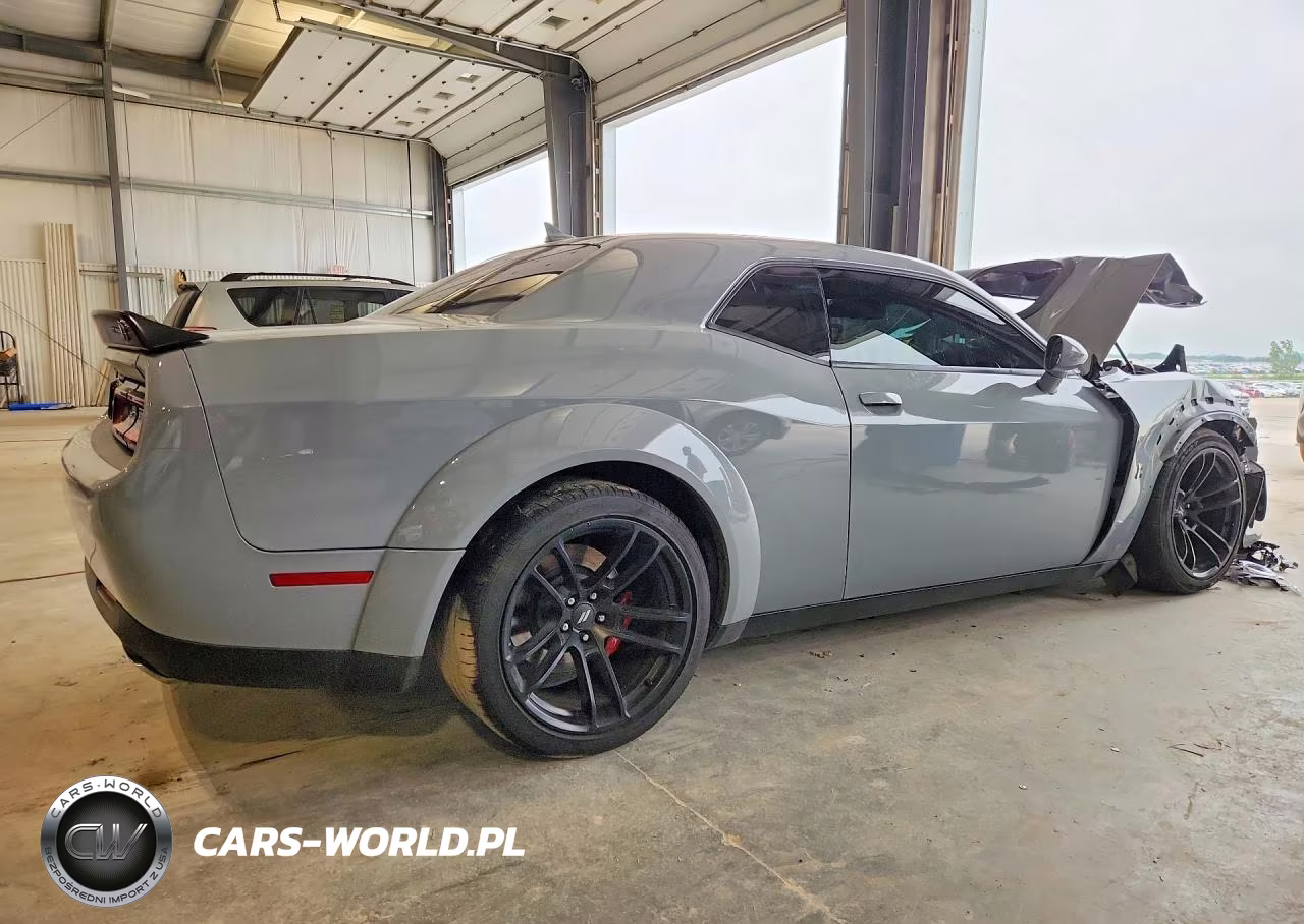 2021 Dodge Challenger R-T Scat Pack VIN:2C3CDZFJ2MH614074 - 3