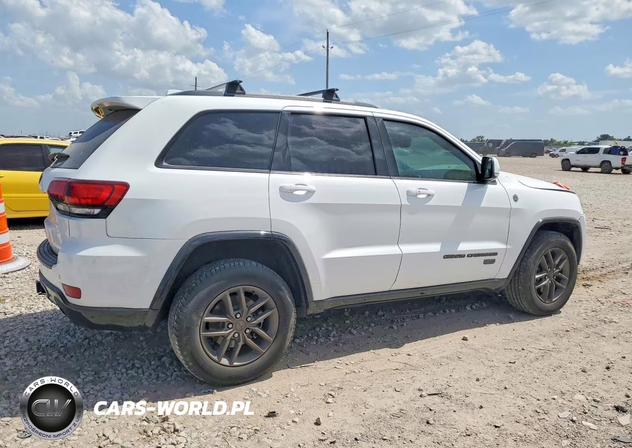 2016 Jeep Grand Cherokee Limited VIN:1C4RJFBG5GC380897 - 3