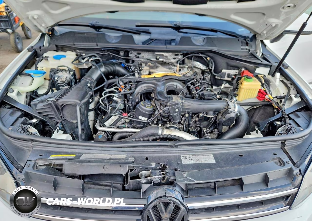2013 Volkswagen Touareg V6 Tdi VIN:WVGEP9BP3DD004411 - 12