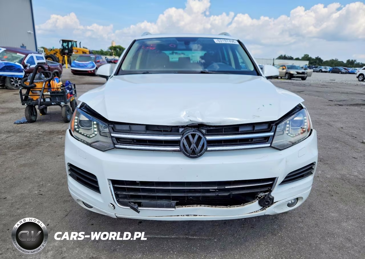 2013 Volkswagen Touareg V6 Tdi VIN:WVGEP9BP3DD004411 - 5