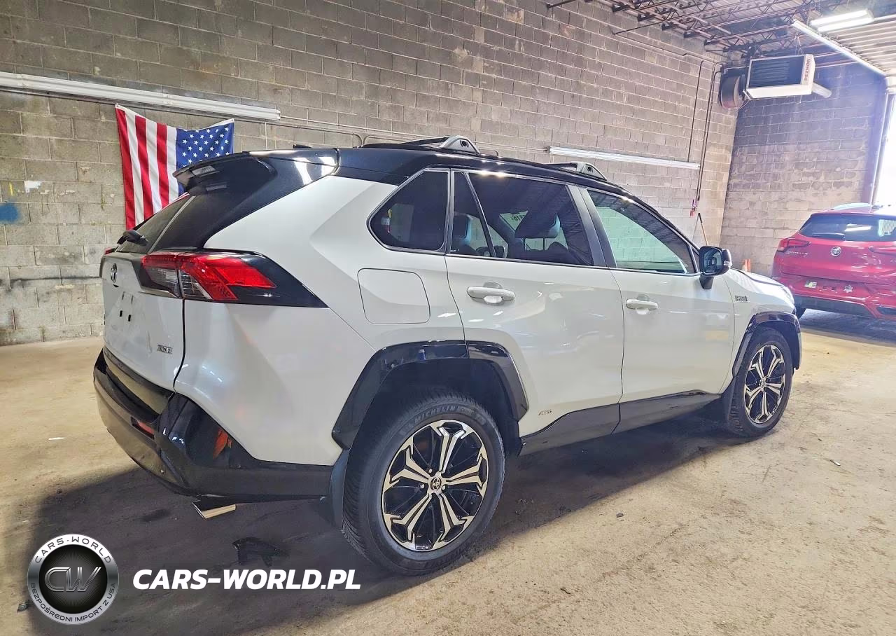 2023 Toyota Rav4 Prime Xse VIN:JTMEB3FV2PD114122 - 3
